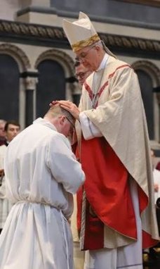 Priesterweihe_Inge-Hülpes_Bistum-Trier